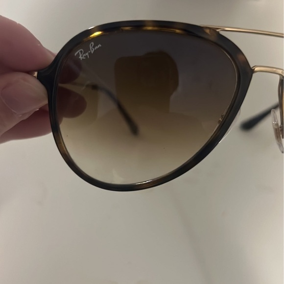 Ray- Ban RB4253 Sunglasses - Picture 2 of 4